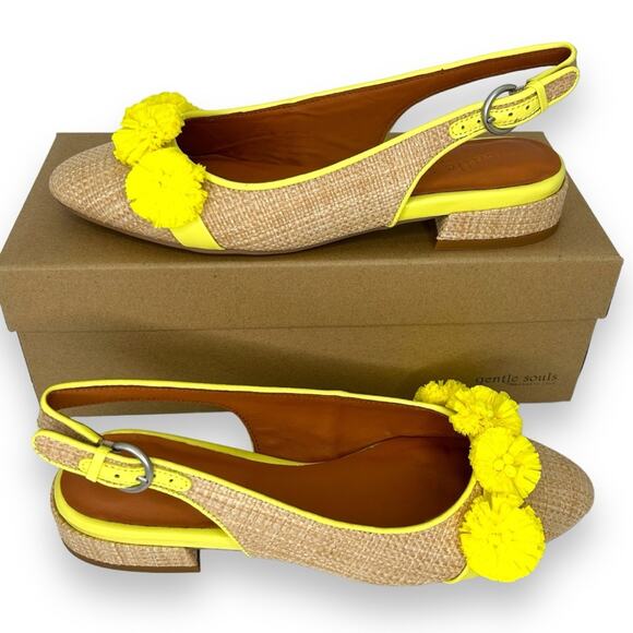 NEW Gentle Souls Rattan Flats Size 7 Slingback Boho Natural Yellow Pom Pom NWT - Picture 1 of 11